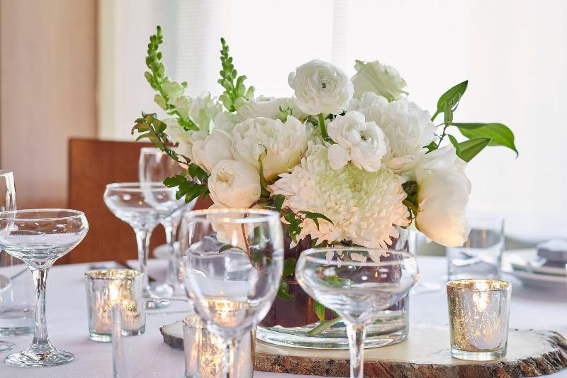 בית מלון כפרי Courtyard Portland Downtown/convention Center