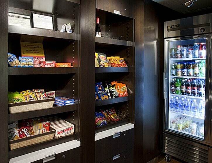 فندق Courtyard By Marriott Portland Hillsboro