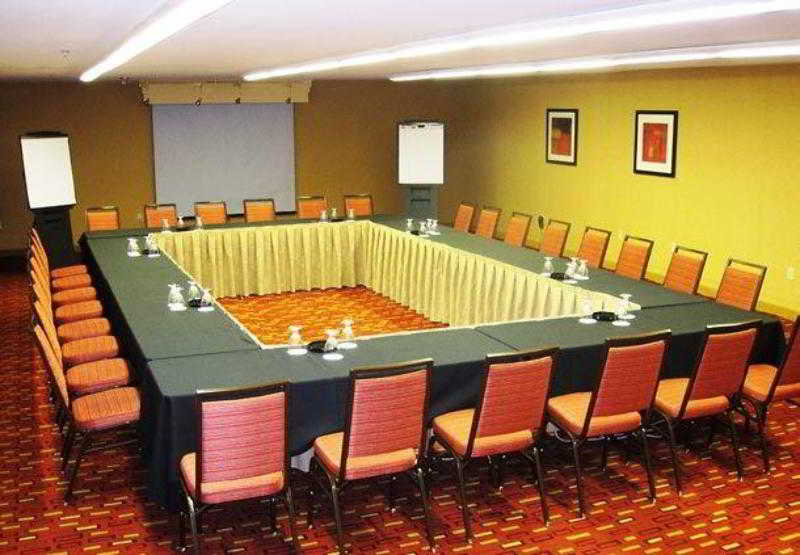 فندق Courtyard By Marriott Portland Hillsboro