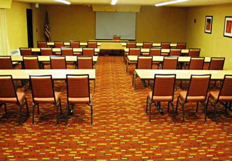 فندق Courtyard By Marriott Portland Hillsboro