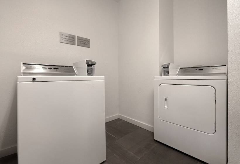 فندق Courtyard By Marriott Portland Southeast/clackamas