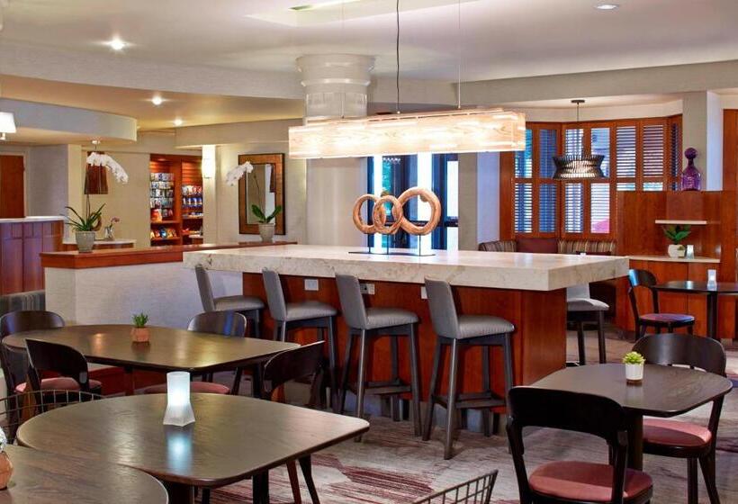 호텔 Courtyard Rochester Brighton