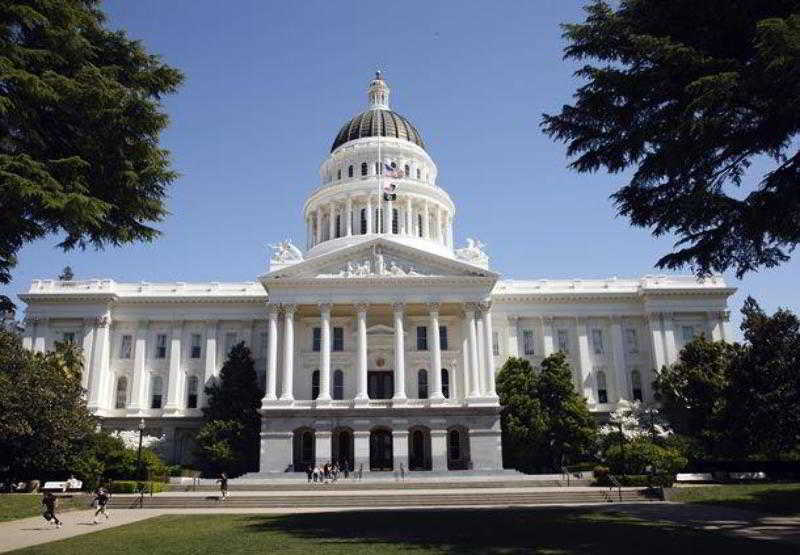 Отель Courtyard By Marriott Roseville