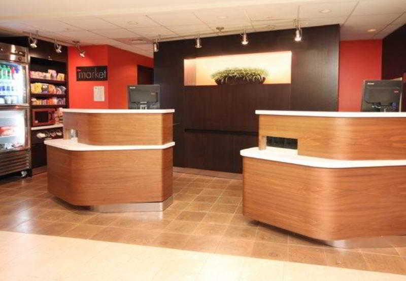 호텔 Courtyard By Marriott Roseville