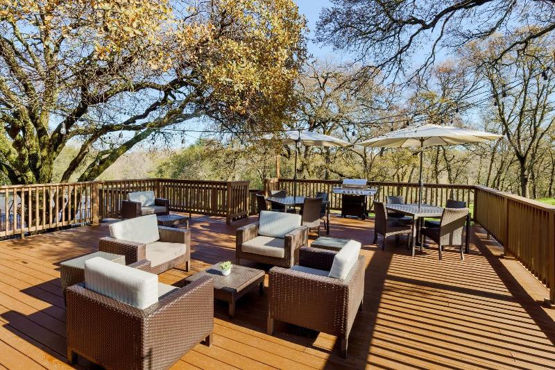 Отель Courtyard By Marriott Roseville