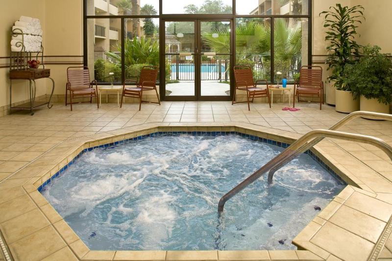 בית מלון כפרי Courtyard By Marriott San Antonio Downtown