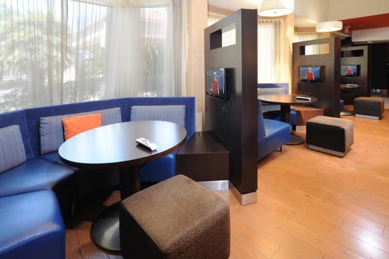 酒店 Courtyard By Marriott San Antonio Downtown