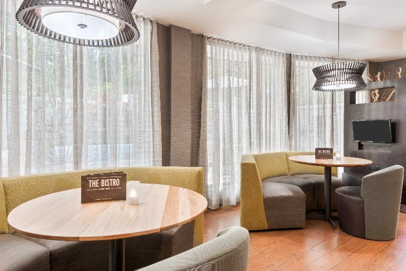 فندق Courtyard Sarasota Bradenton Airport