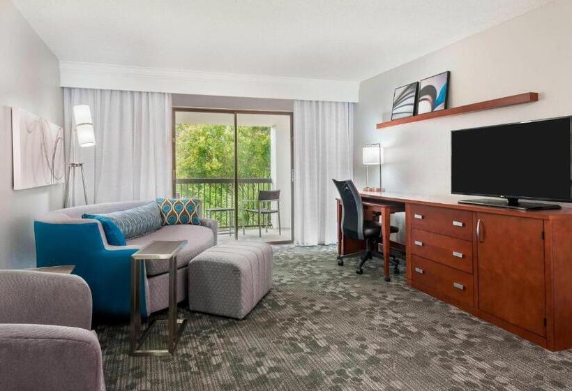 فندق Courtyard Sarasota Bradenton Airport