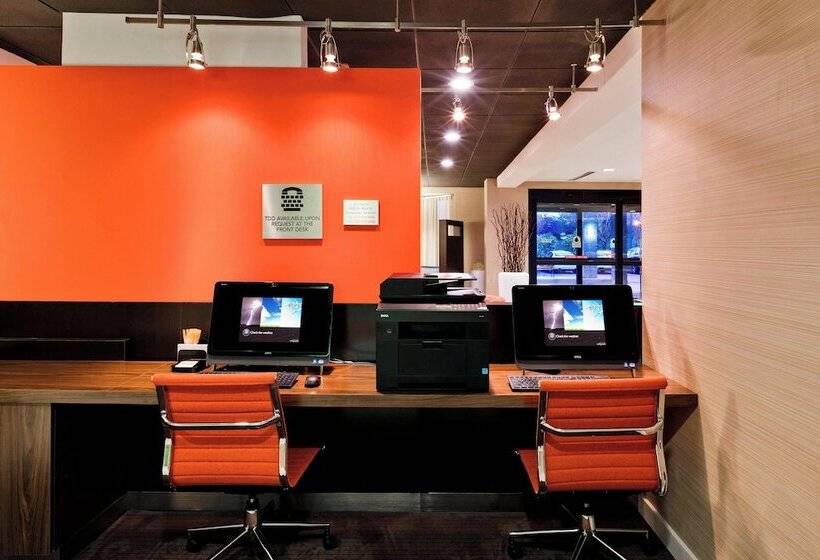 هتل Courtyard Mishawaka University Area