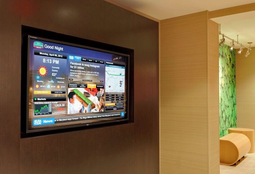 هتل Courtyard Mishawaka University Area