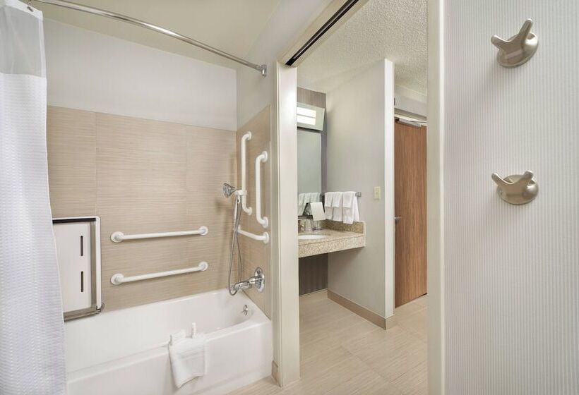 هتل Courtyard Mishawaka University Area