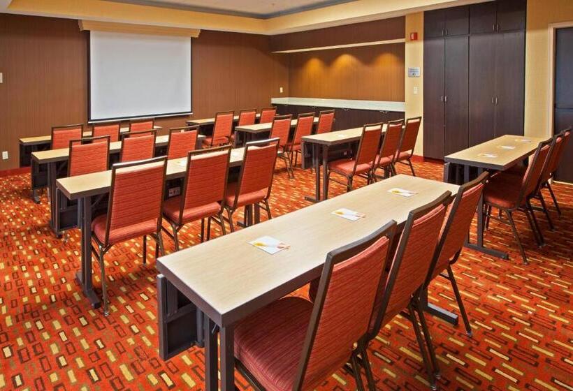 هتل Courtyard Mishawaka University Area