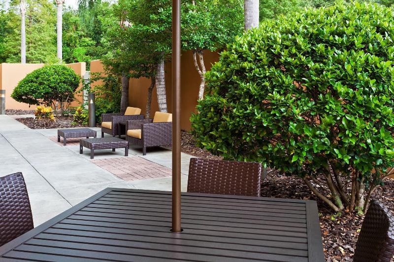 فندق Courtyard Tampa Brandon