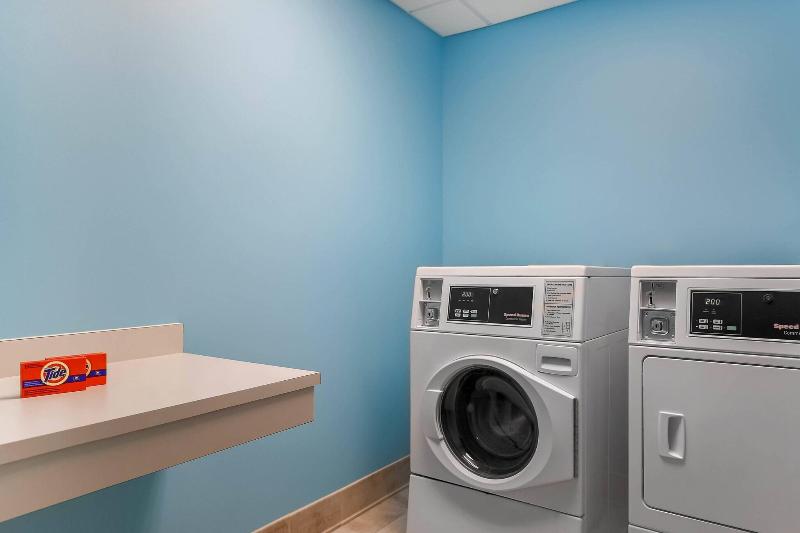 فندق Courtyard Tampa Brandon