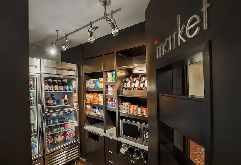 فندق Courtyard Tampa Brandon