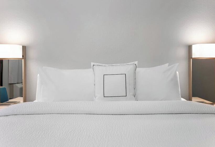 فندق Courtyard Tampa Brandon