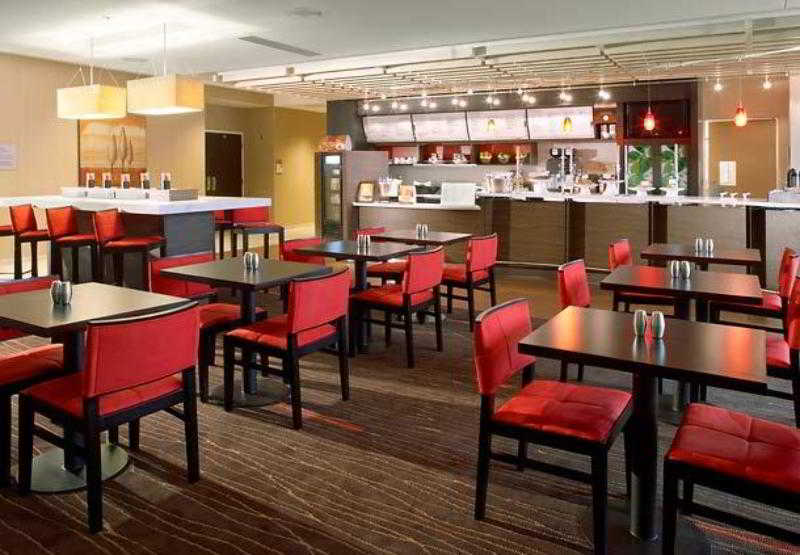 فندق Courtyard By Marriott Tulsa Central