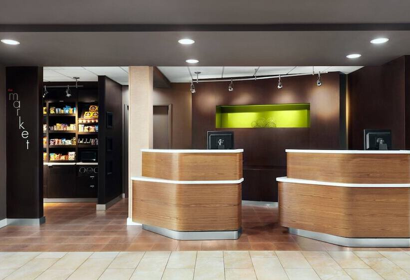 فندق Courtyard By Marriott Tulsa Central