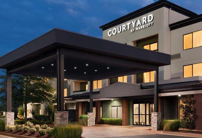 فندق Courtyard By Marriott Tulsa Central