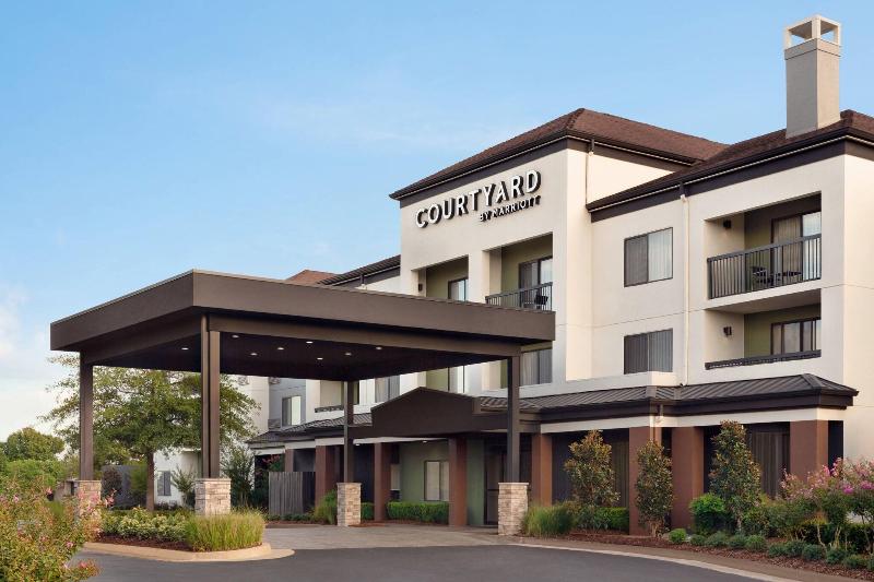 فندق Courtyard By Marriott Tulsa Central