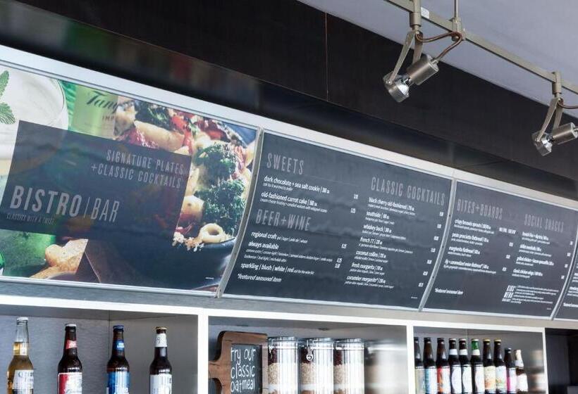 호텔 Courtyard Virginia Beach Oceanfront/south