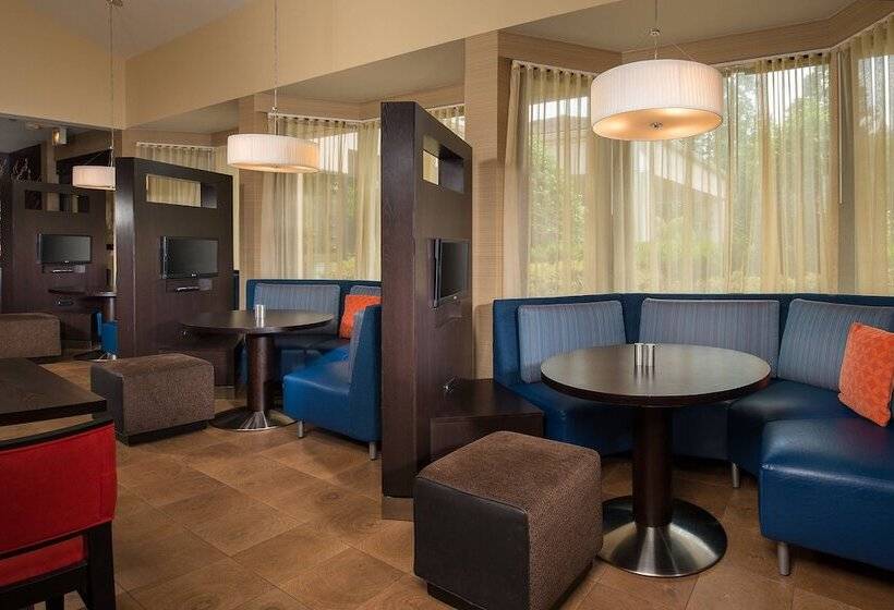 호텔 Courtyard Williamsburg Busch Gardens