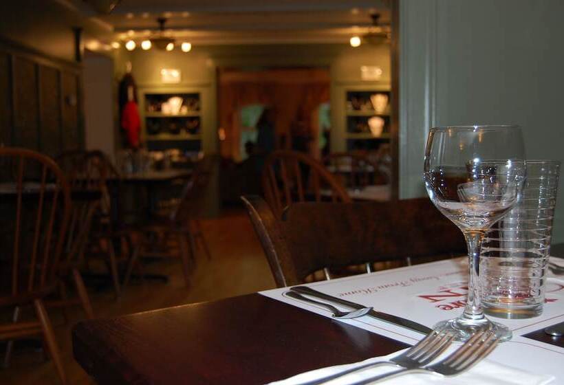 فندق Cranmore Inn