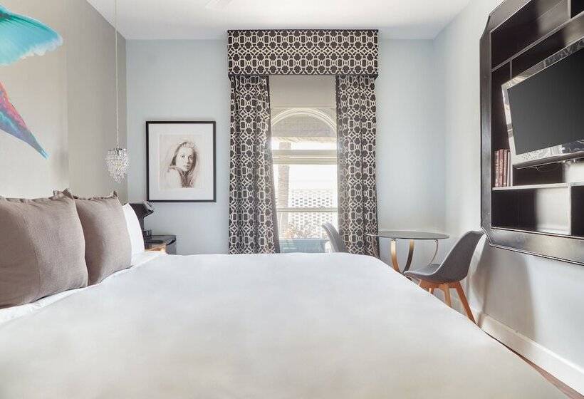 בית מלון כפרי The Crescent Powered By Sonder