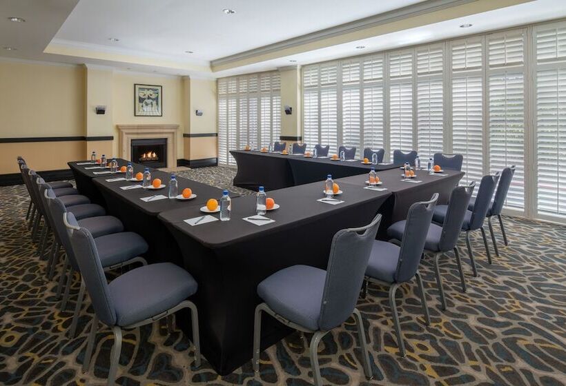 Crowne Plaza Cabana Hotel, An Ihg