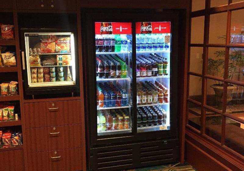 호텔 Crowne Plaza Springfield Convention Center, An Ihg