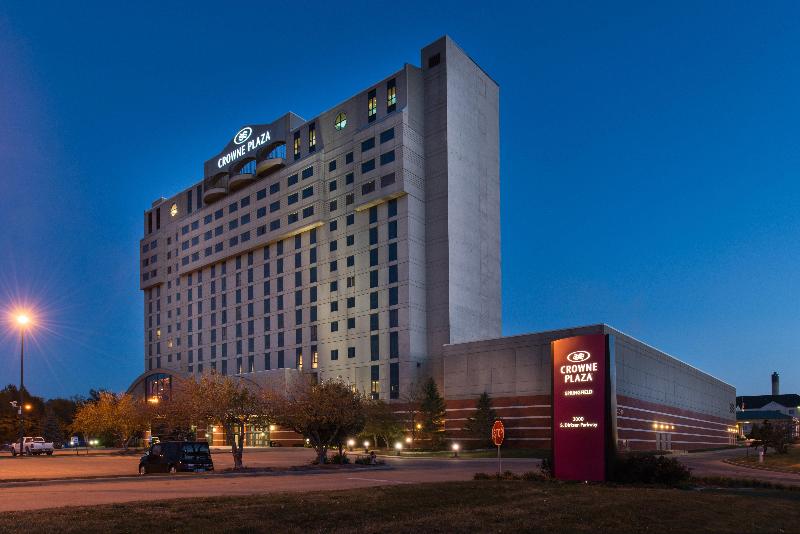 هتل Crowne Plaza Springfield Convention Center, An Ihg
