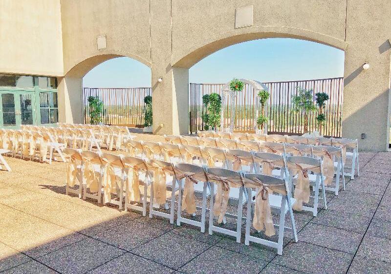 호텔 Crowne Plaza Springfield Convention Center, An Ihg