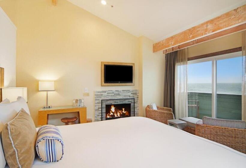 בית מלון כפרי Cypress Inn On Miramar Beach