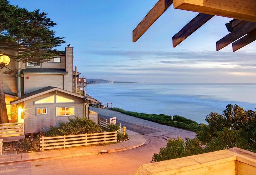 בית מלון כפרי Cypress Inn On Miramar Beach