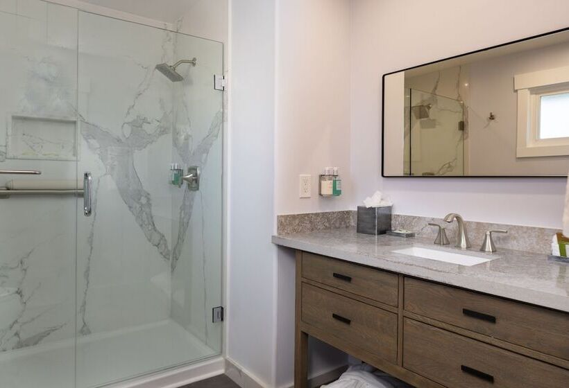 בית מלון כפרי Cypress Inn On Miramar Beach