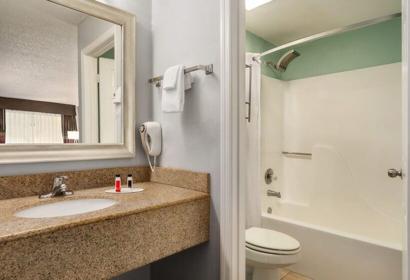 ホテル Days Inn By Wyndham Anderson