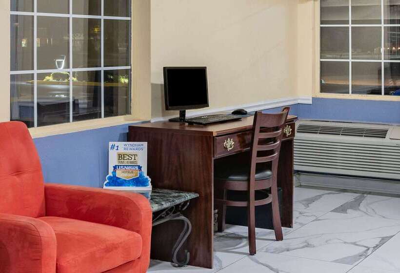 ホテル Days Inn By Wyndham Barnwell