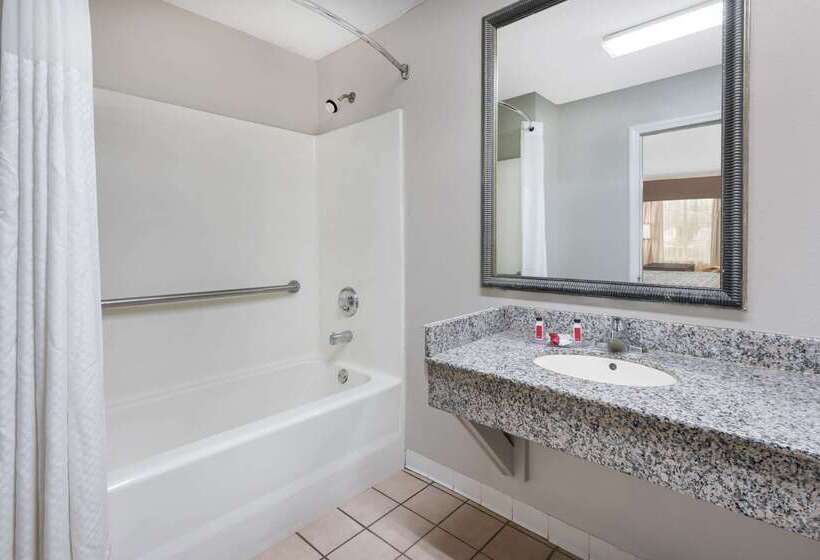 ホテル Days Inn By Wyndham Barnwell