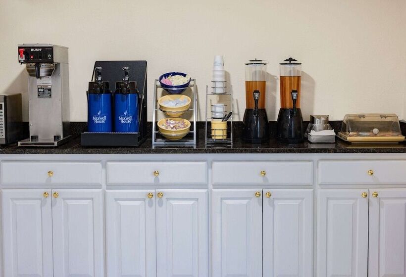 酒店 Days Inn By Wyndham Barnwell