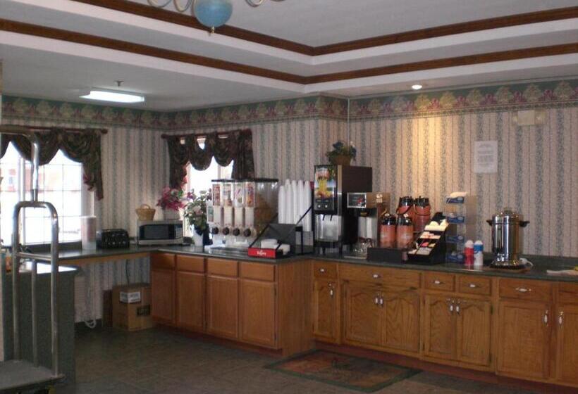 בית מלון כפרי Days Inn By Wyndham Butler