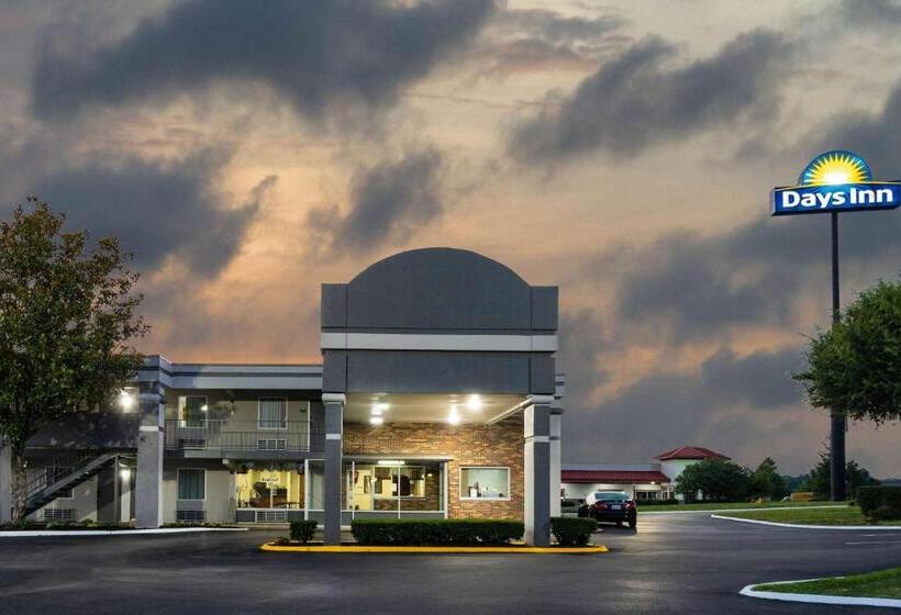 فندق Days Inn By Wyndham Clarksville Tn