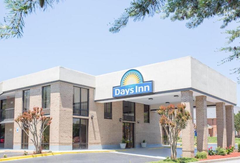 فندق Days Inn By Wyndham Easley/greenville/clemson Area