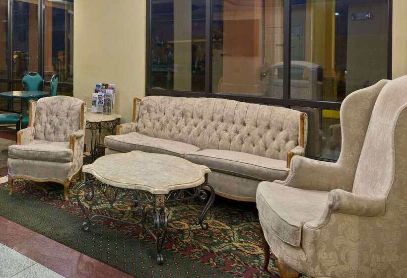 בית מלון כפרי Days Inn By Wyndham Franklin