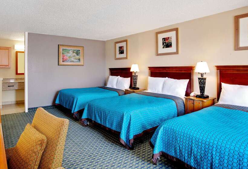 هتل Days Inn By Wyndham Lafayette Near Lafayette Airport