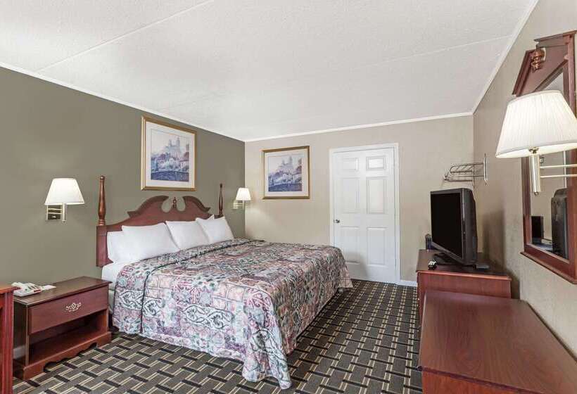 فندق Days Inn By Wyndham Lenoir City