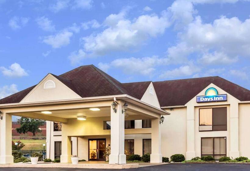 酒店 Days Inn By Wyndham Sanford