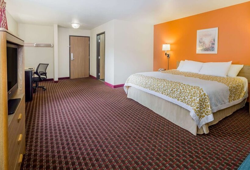 فندق Days Inn By Wyndham Stoughton Wi