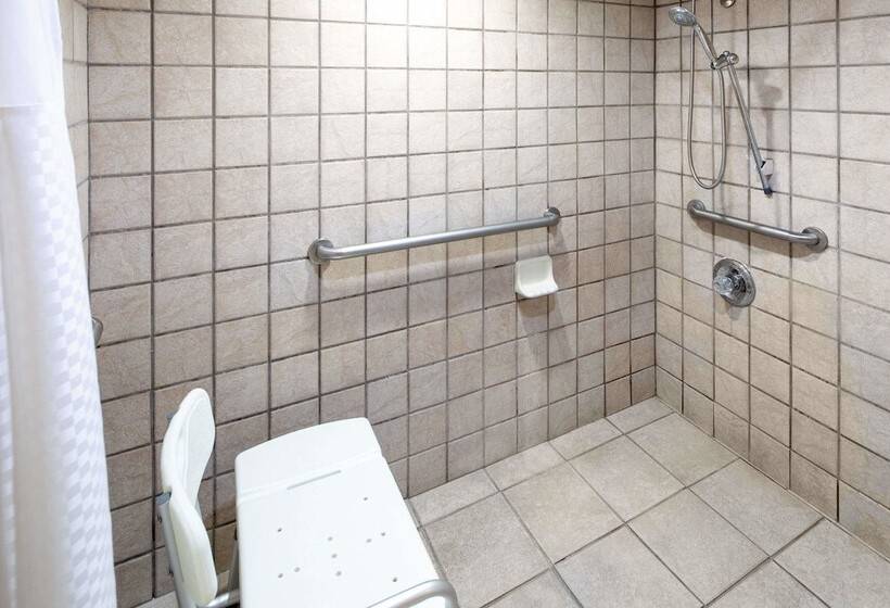 فندق Days Inn By Wyndham Tupelo