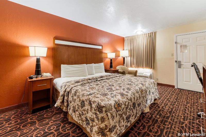 هتل Econo Lodge Jasper
